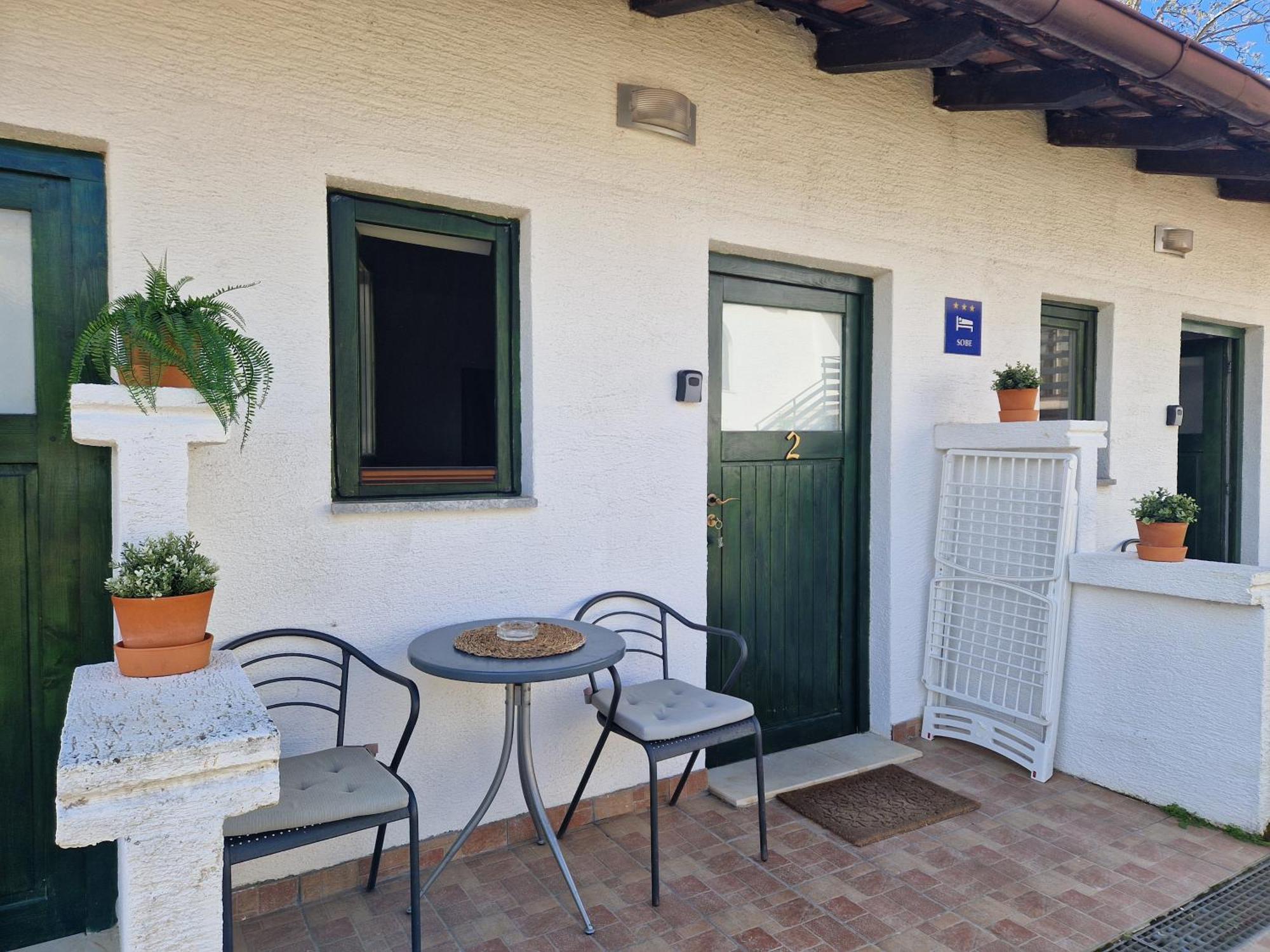 Rooms Lav Umag Bagian luar foto